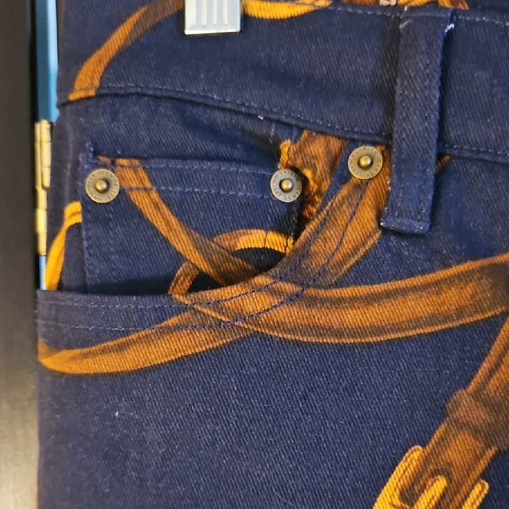 Stylish Navy Pants with Gold Chain Print - Picture 4 of 5